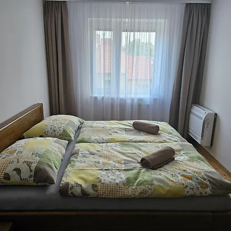 Apartmany Skalica * 斯卡利察